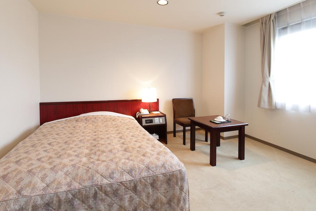 Hotel Green Park Sendai Habitación foto
